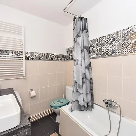 Amzei 3rooms Designed Bucharest