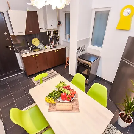 Lägenhet Amzei 3rooms Designed Bukarest